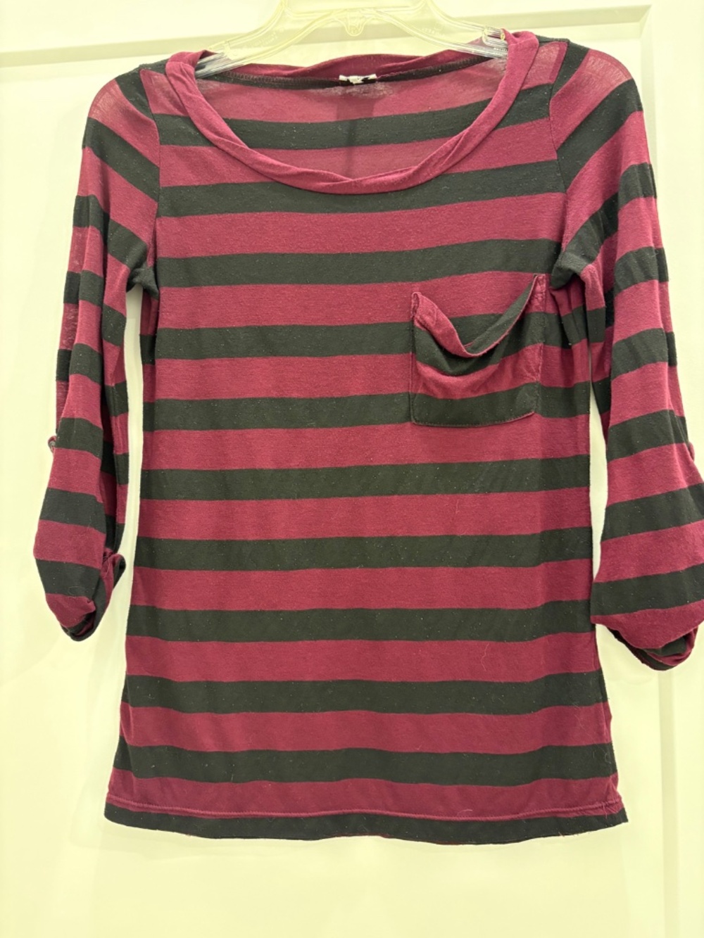 SPLENDID Navy/Merlot Striped Top; Rolled Cuffs with Button Tabs; XS